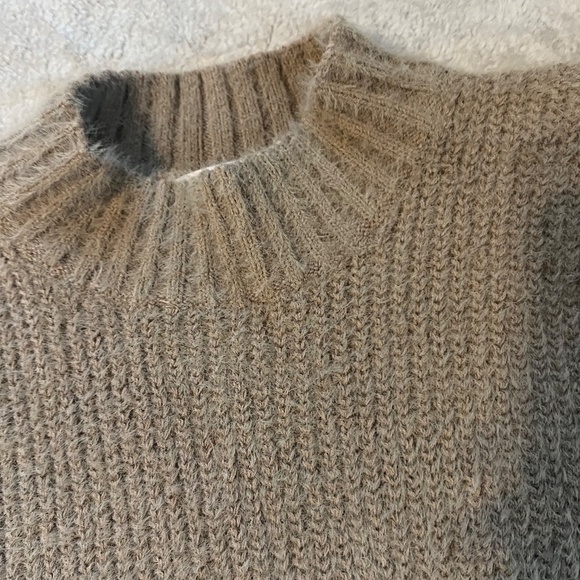 NWOT womens old navy mock neck tan soft sweater vest size small - Picture 3 of 3